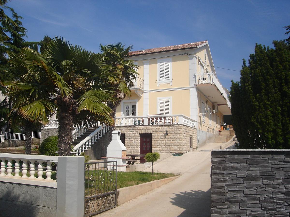 Apartments Margarita Malinska Exteriér fotografie
